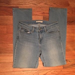 Levi jeans